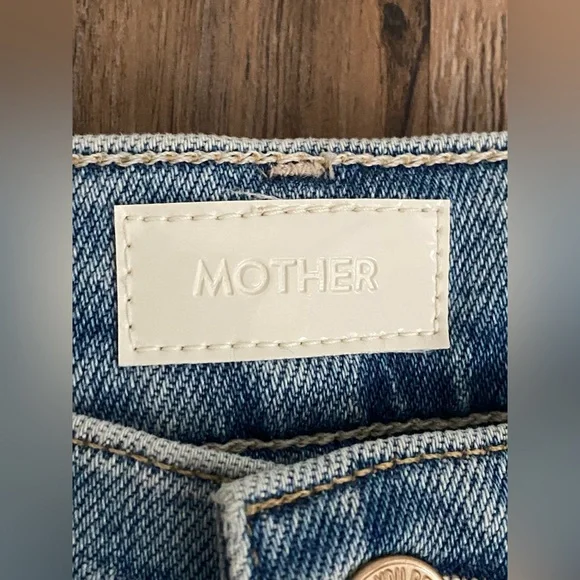 MOTHER The Insider Flood Fray jeans, size 28,Peek-a-boo wash